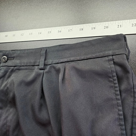 Pro Tour Golf Shorts Mens Size 40 Black Pleated Front Soft Stretch Casual - Picture 5 of 6